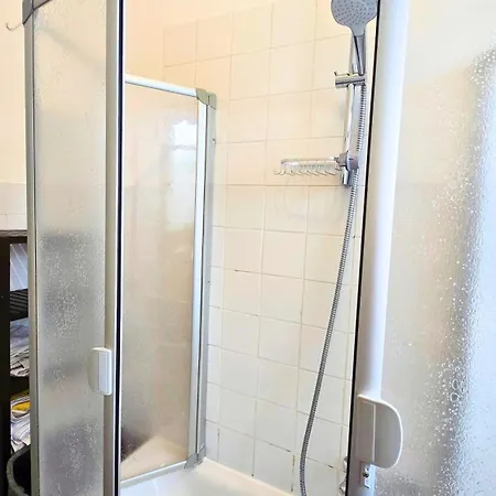 Apartmán Beautiful Cozy 1-room Apartment, Near Rhine Düsseldorf