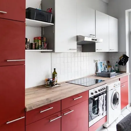 Apartment Beautiful Cozy 1-room Apartment, Near Rhine *